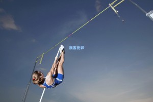 澳客网 官网-贝林厄姆欧冠四连斩创纪录！沙尔克助攻拜仁，多特蒙德痛失关键2分