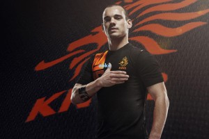 奥客|四大内线激烈缠斗广东惜败 布泽尔赛后直言全队亟待提升